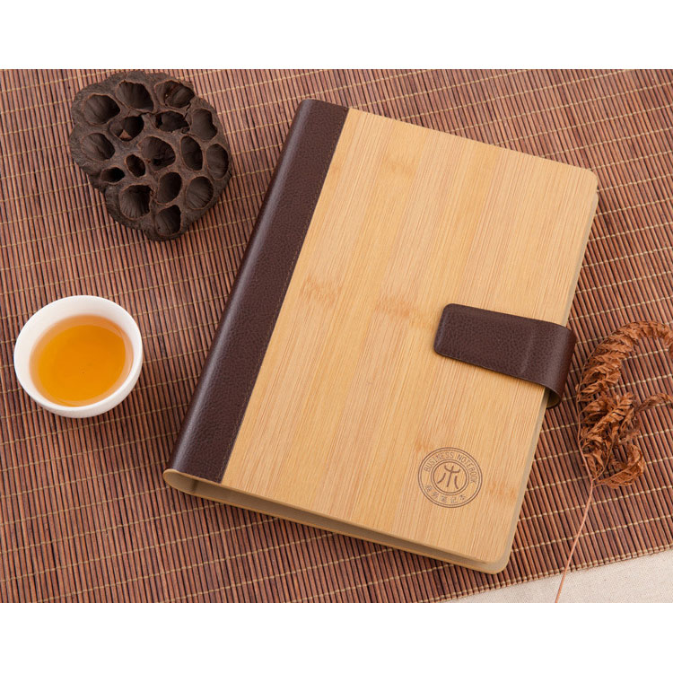 Bamboo Notebookの利点は何ですか?